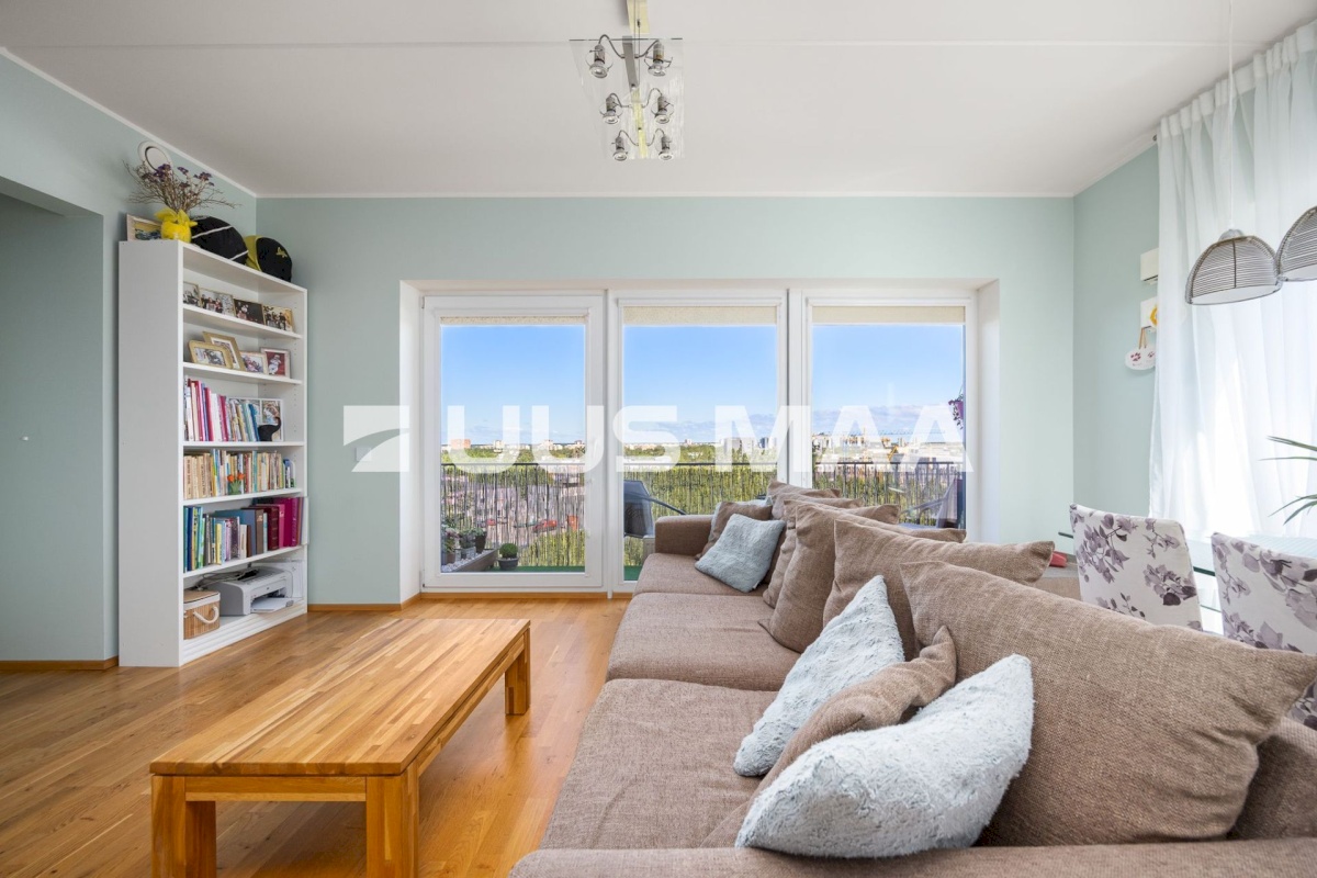 Tallinn, Mustamäe linnaosa, Kadaka, Mäepealse 10