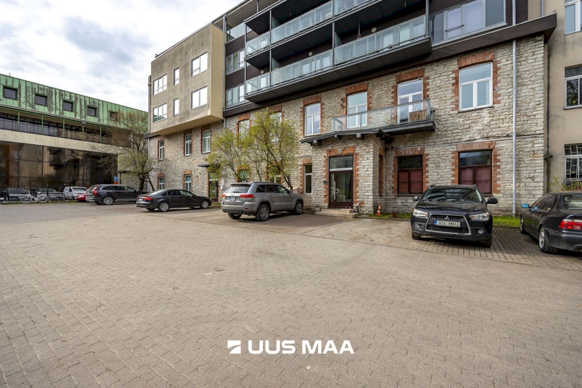 Tallinn, Kesklinna linnaosa, Keldrimäe, Tartu mnt 51