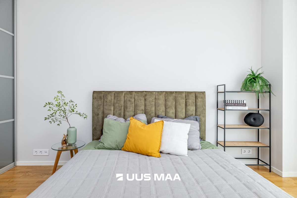 Tallinn, Kesklinna linnaosa, C. R. Jakobsoni 17