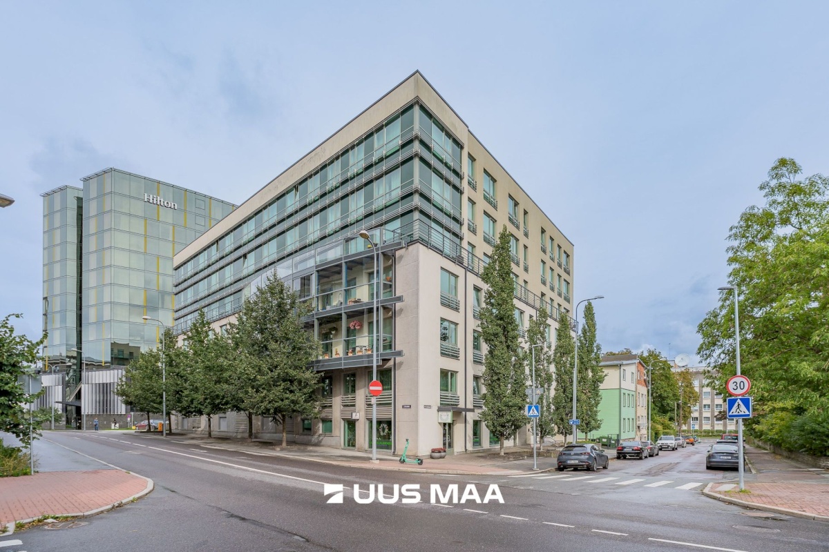 Tallinn, Kesklinna linnaosa, C. R. Jakobsoni 17