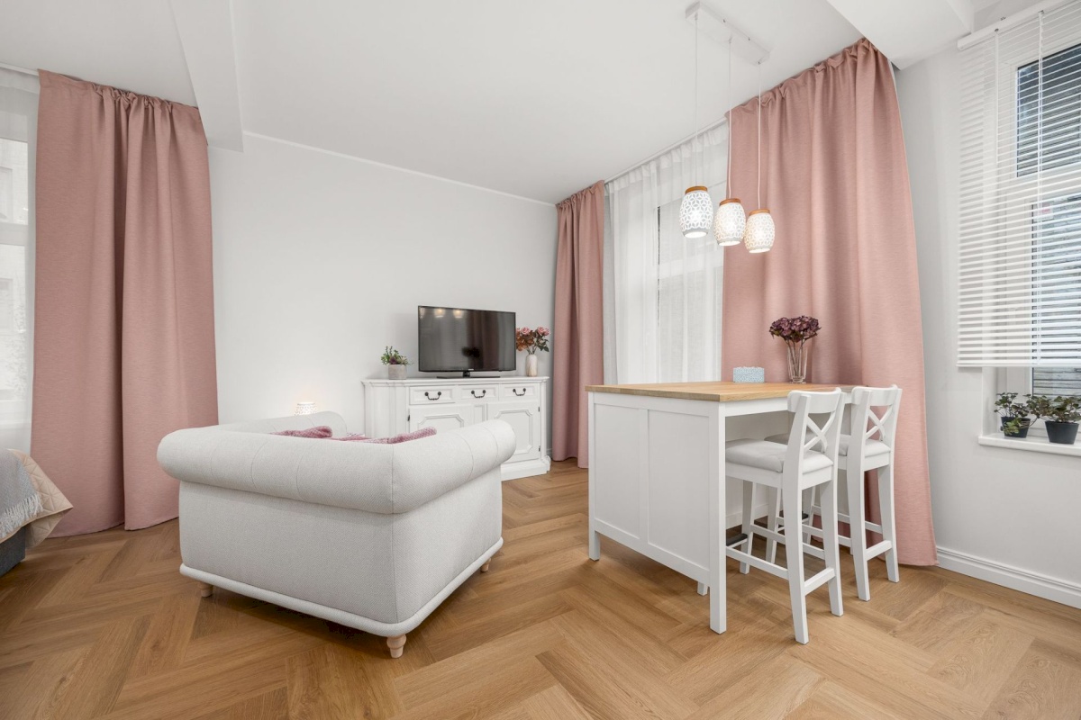 Tallinn, Kesklinna linnaosa, Veerenni, Magasini tn 3a