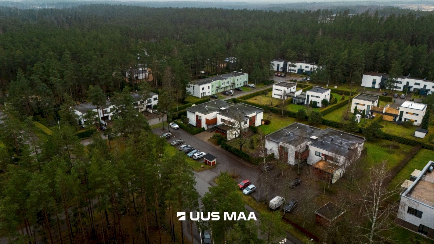 Kiili vald, Kangru alevik, Kullerkupu 9