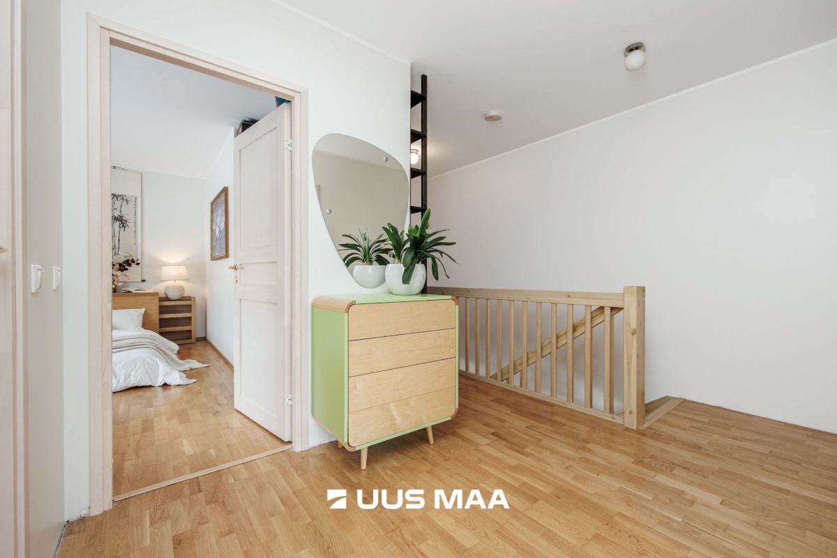 Kiili vald, Kangru alevik, Kullerkupu 9