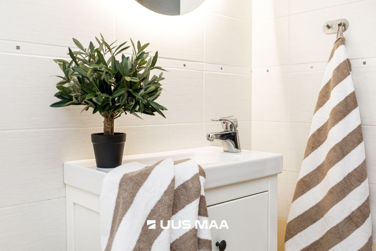 Kiili vald, Kangru alevik, Kullerkupu 9