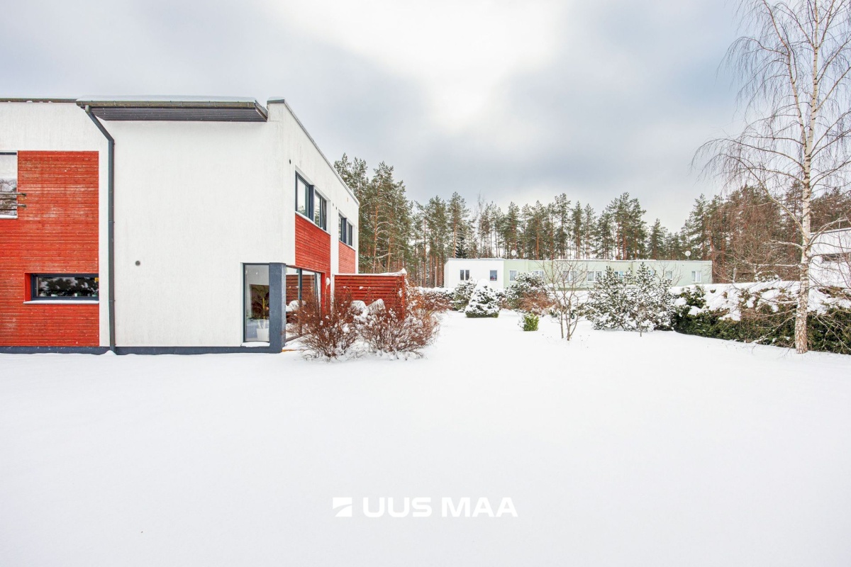 Kiili vald, Kangru alevik, Kullerkupu 9