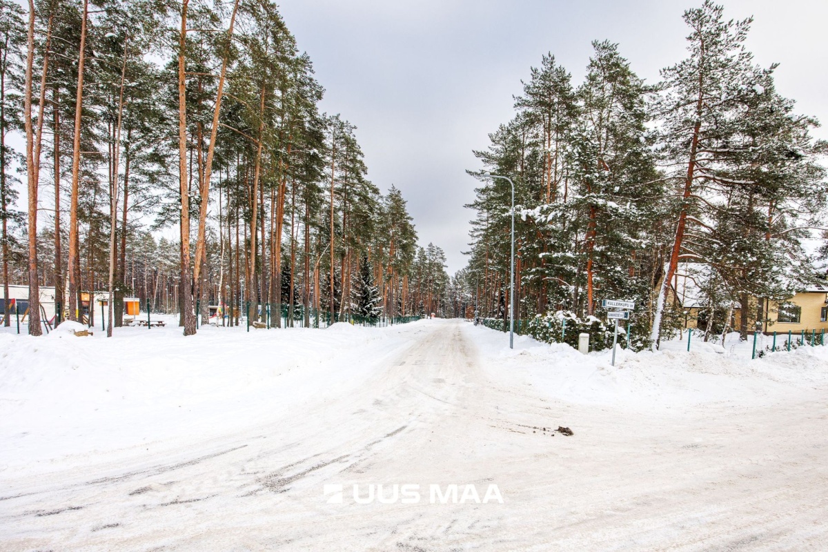 Kiili vald, Kangru alevik, Kullerkupu 9