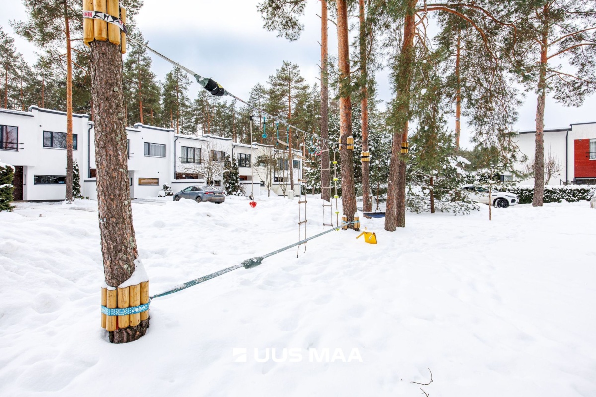 Kiili vald, Kangru alevik, Kullerkupu 9