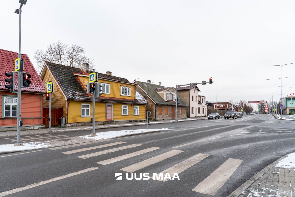 Viljandi linn, Kesklinn, Tallinna tn 33