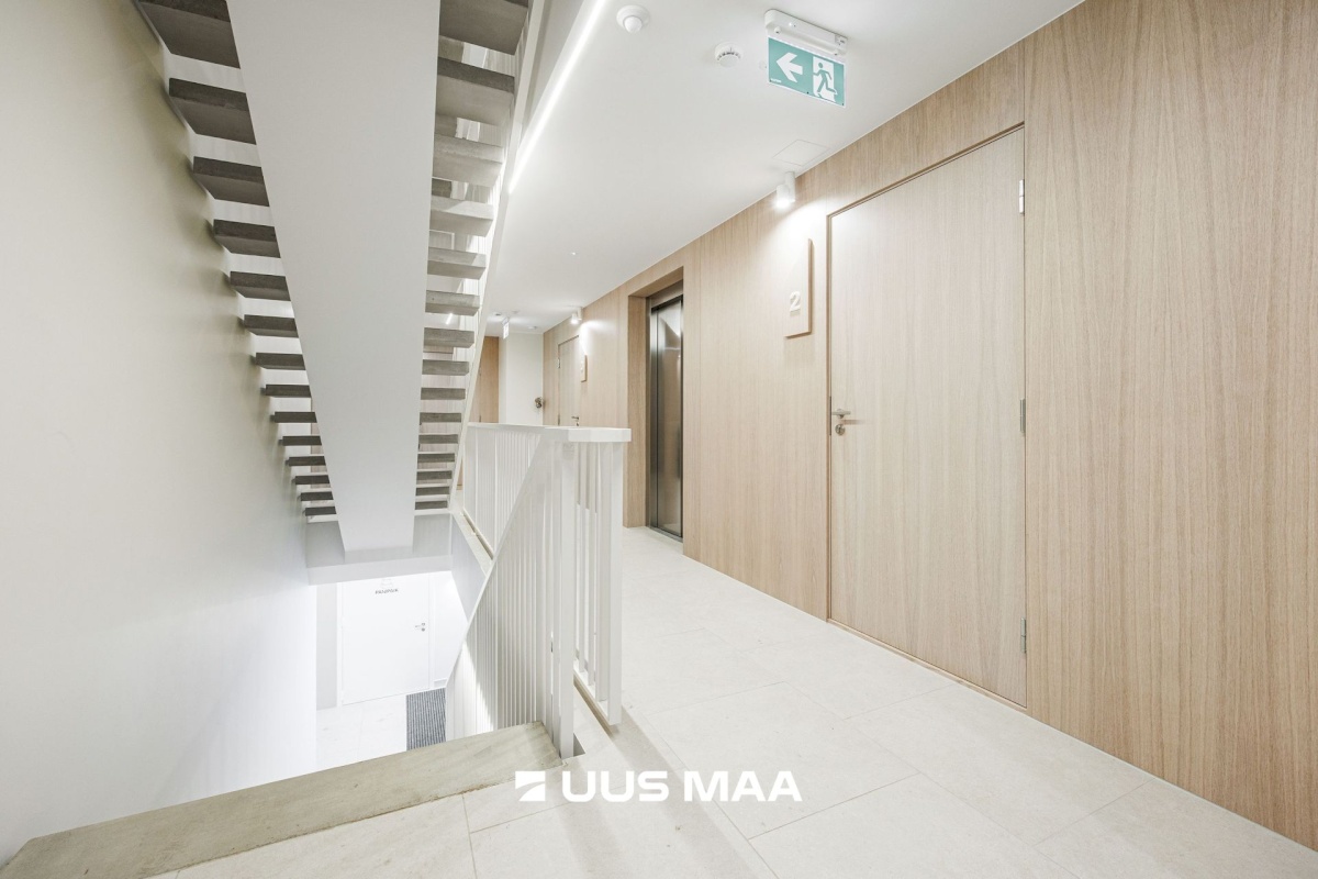 Saue vald, Saue linn, Keskuse 1/2-2