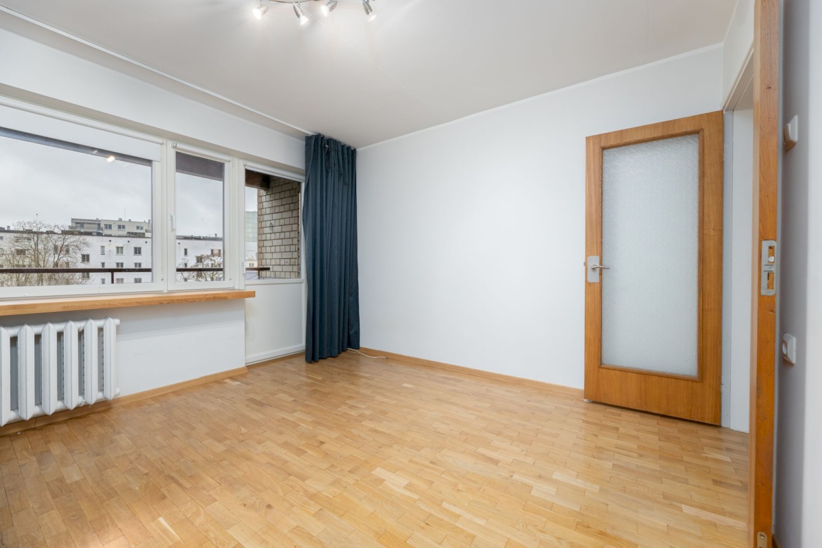 Tallinn, Kesklinna linnaosa, Kadriorg, Tina 21a