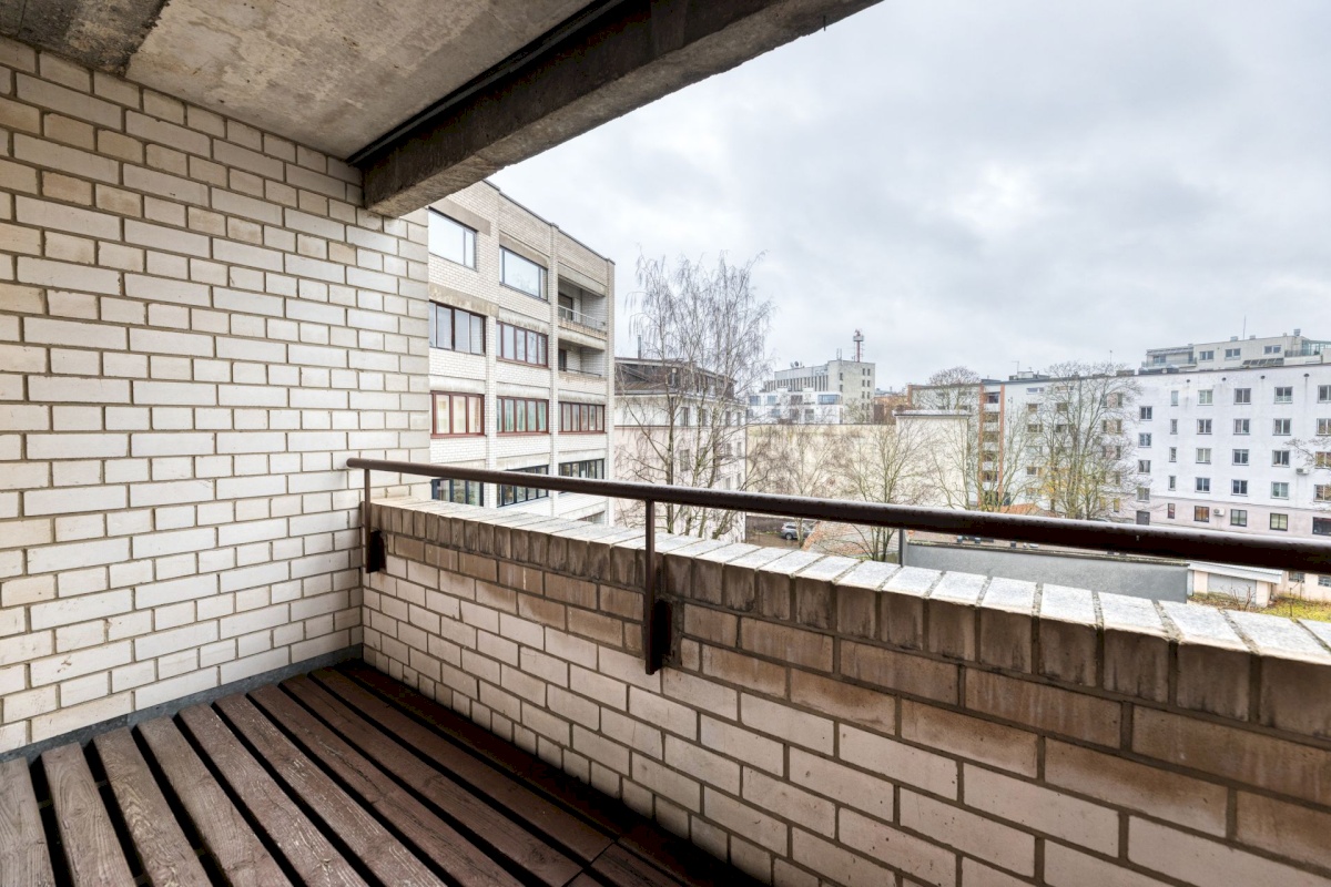 Tallinn, Kesklinna linnaosa, Kadriorg, Tina 21a