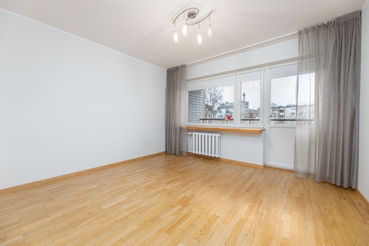 Tallinn, Kesklinna linnaosa, Kadriorg, Tina 21a