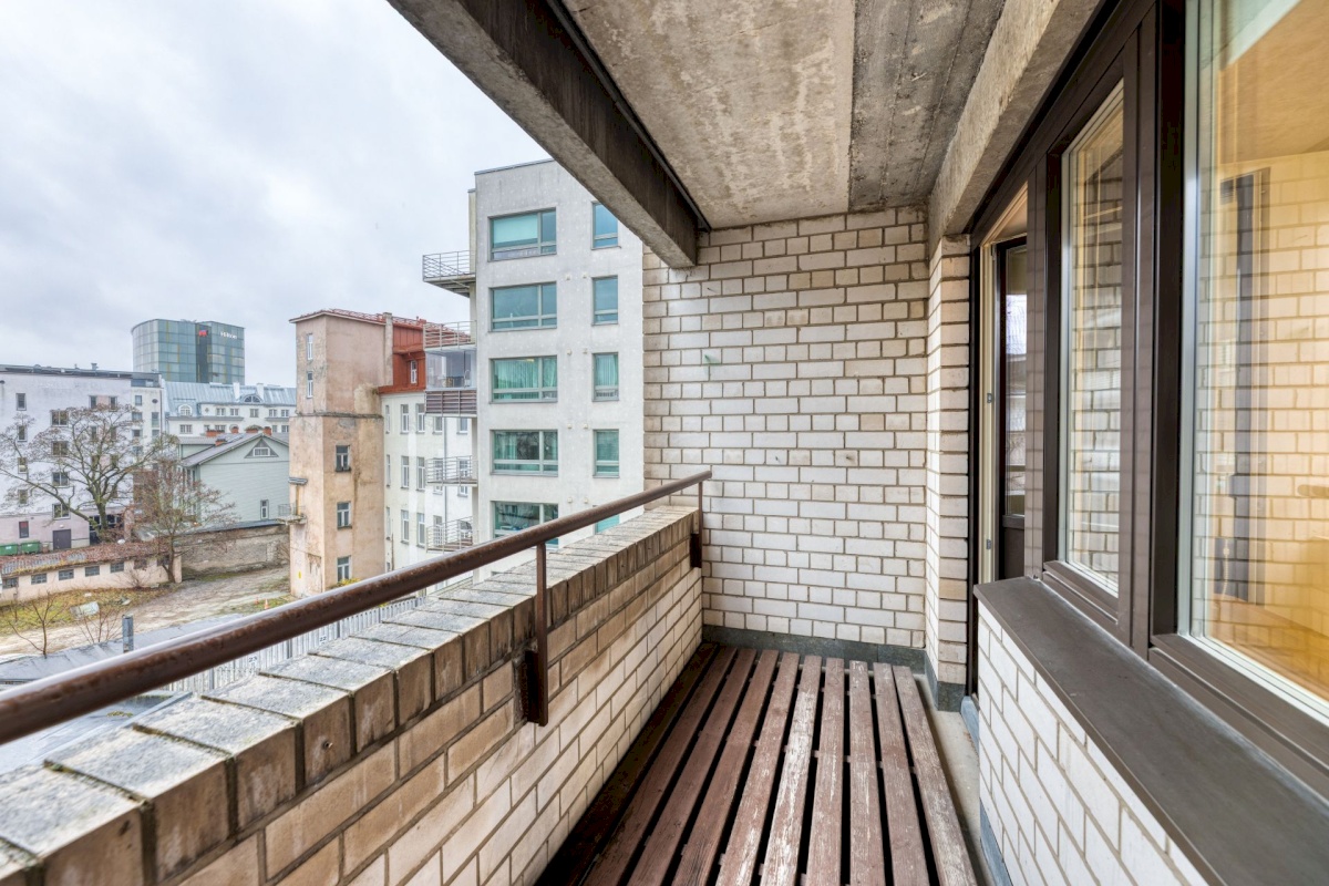 Tallinn, Kesklinna linnaosa, Kadriorg, Tina 21a