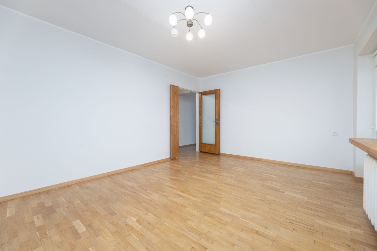 Tallinn, Kesklinna linnaosa, Kadriorg, Tina 21a