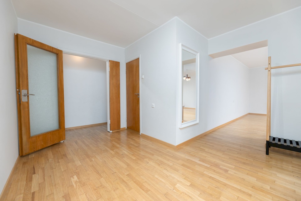 Tallinn, Kesklinna linnaosa, Kadriorg, Tina 21a