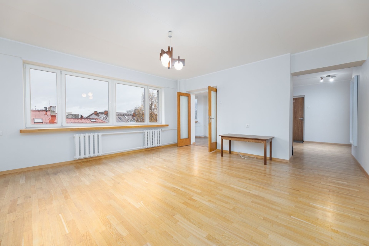 Tallinn, Kesklinna linnaosa, Kadriorg, Tina 21a