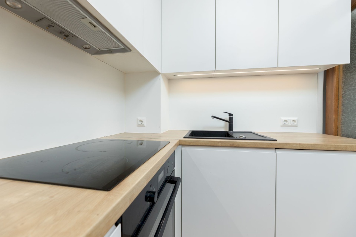 Tallinn, Kesklinna linnaosa, Kadriorg, Tina 21a