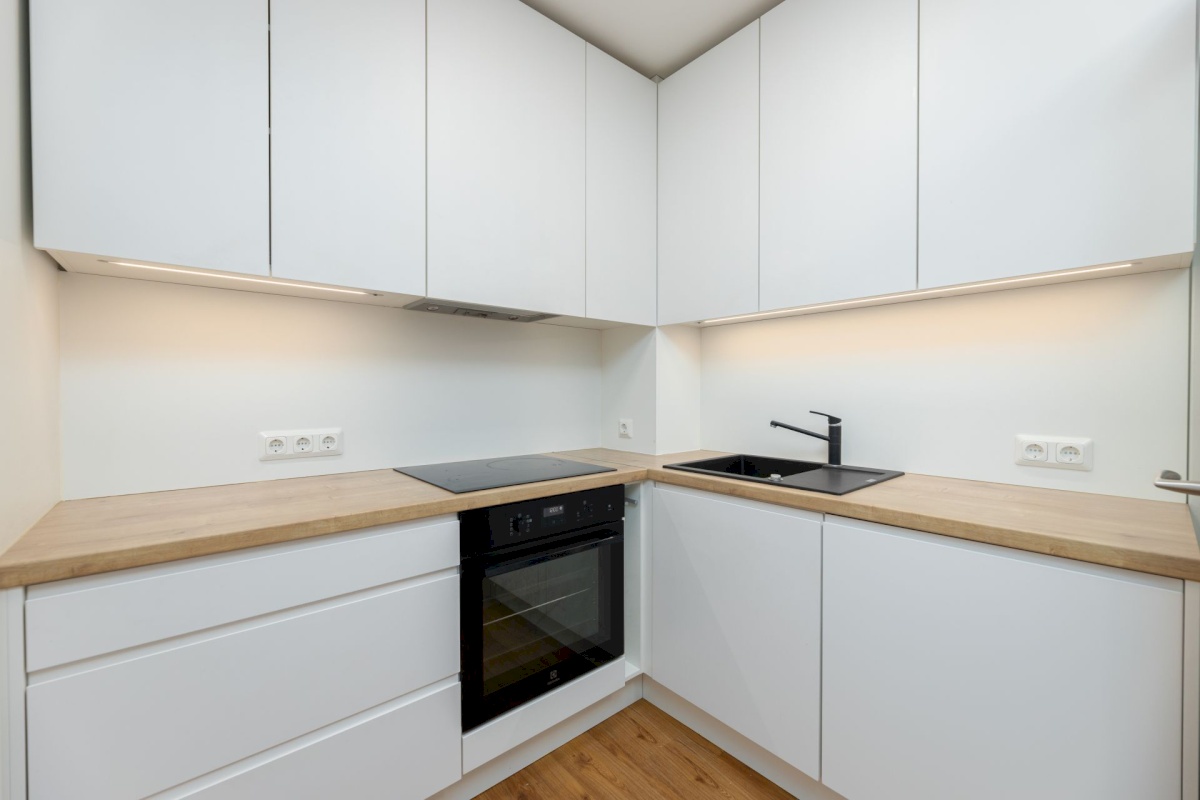 Tallinn, Kesklinna linnaosa, Kadriorg, Tina 21a