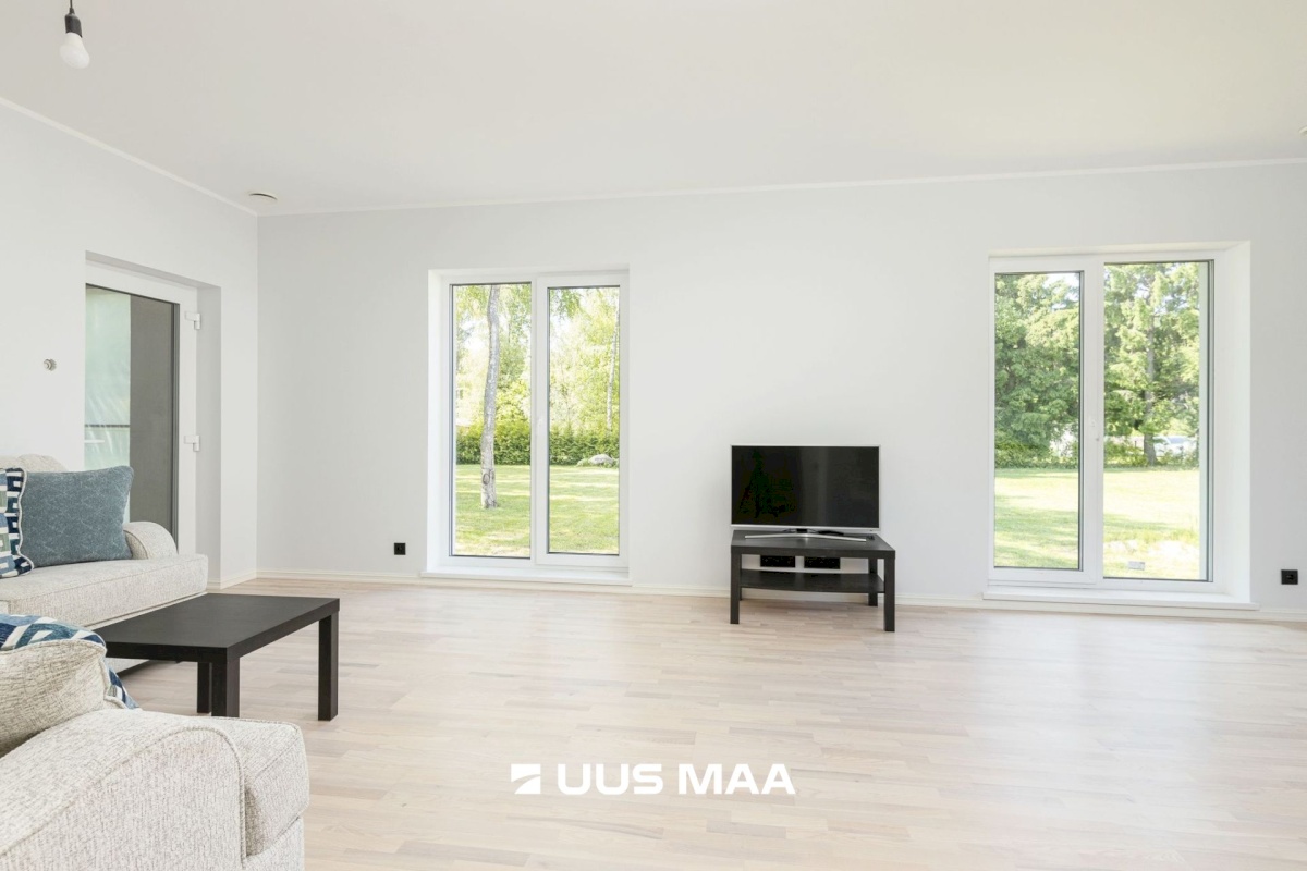 Harku vald, Suurupi küla, Kasevälja tee 14