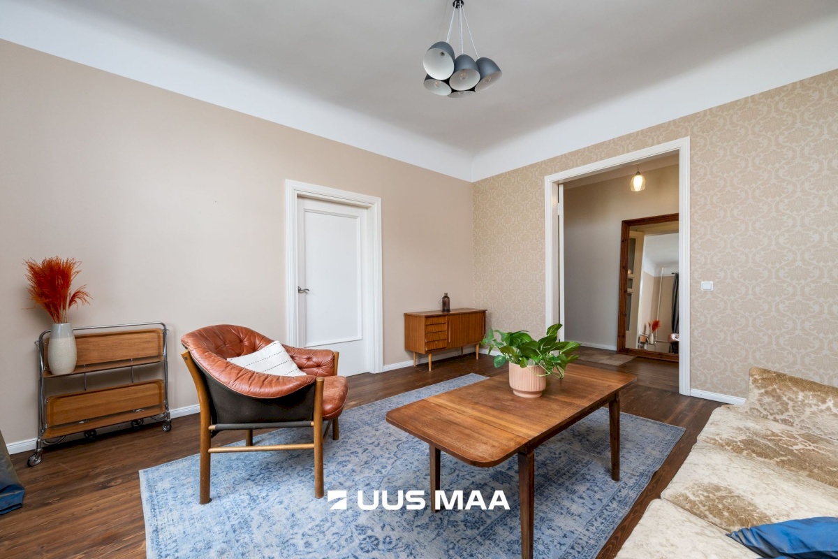 Tallinn, Kesklinna linnaosa, Väike-Ameerika 6