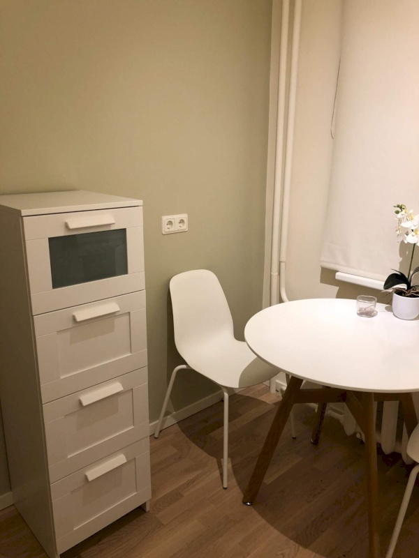 Tallinn, Mustamäe linnaosa, Akadeemia tee 10