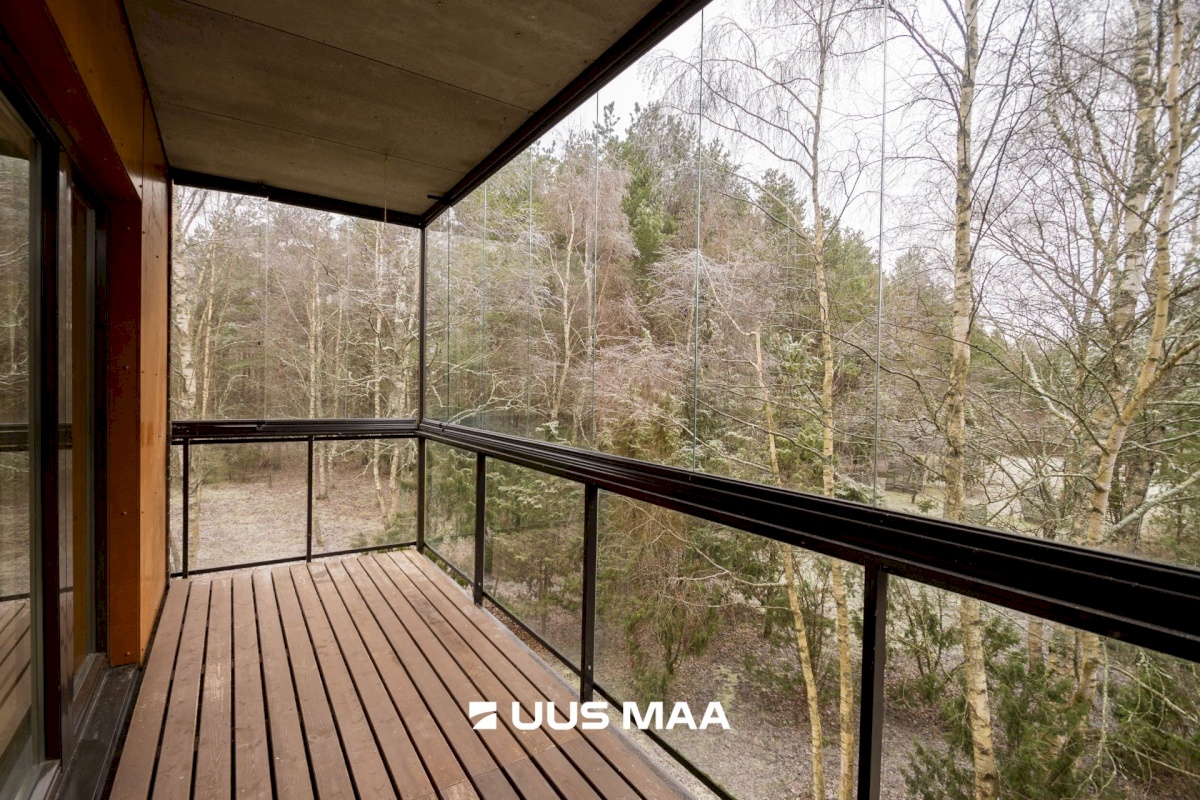 Saaremaa vald, Kuressaare linn, Kotkapoja 6