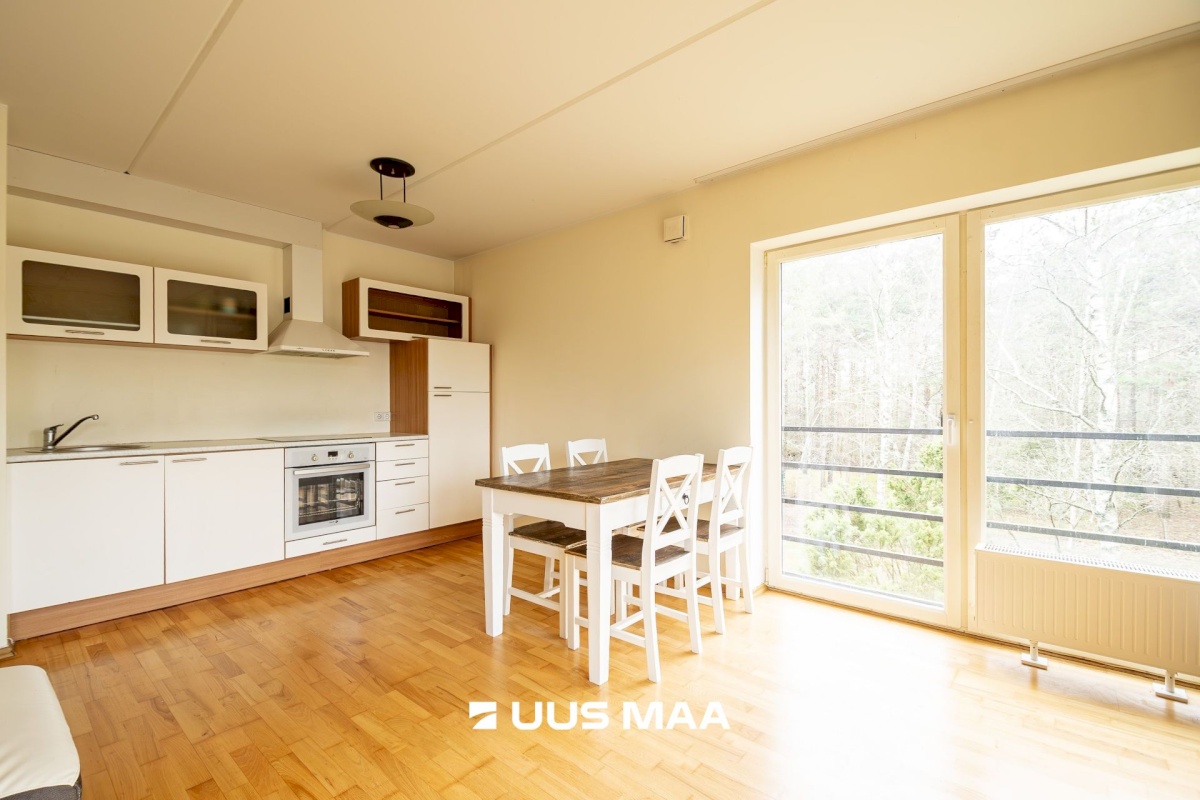 Saaremaa vald, Kuressaare linn, Kotkapoja 6