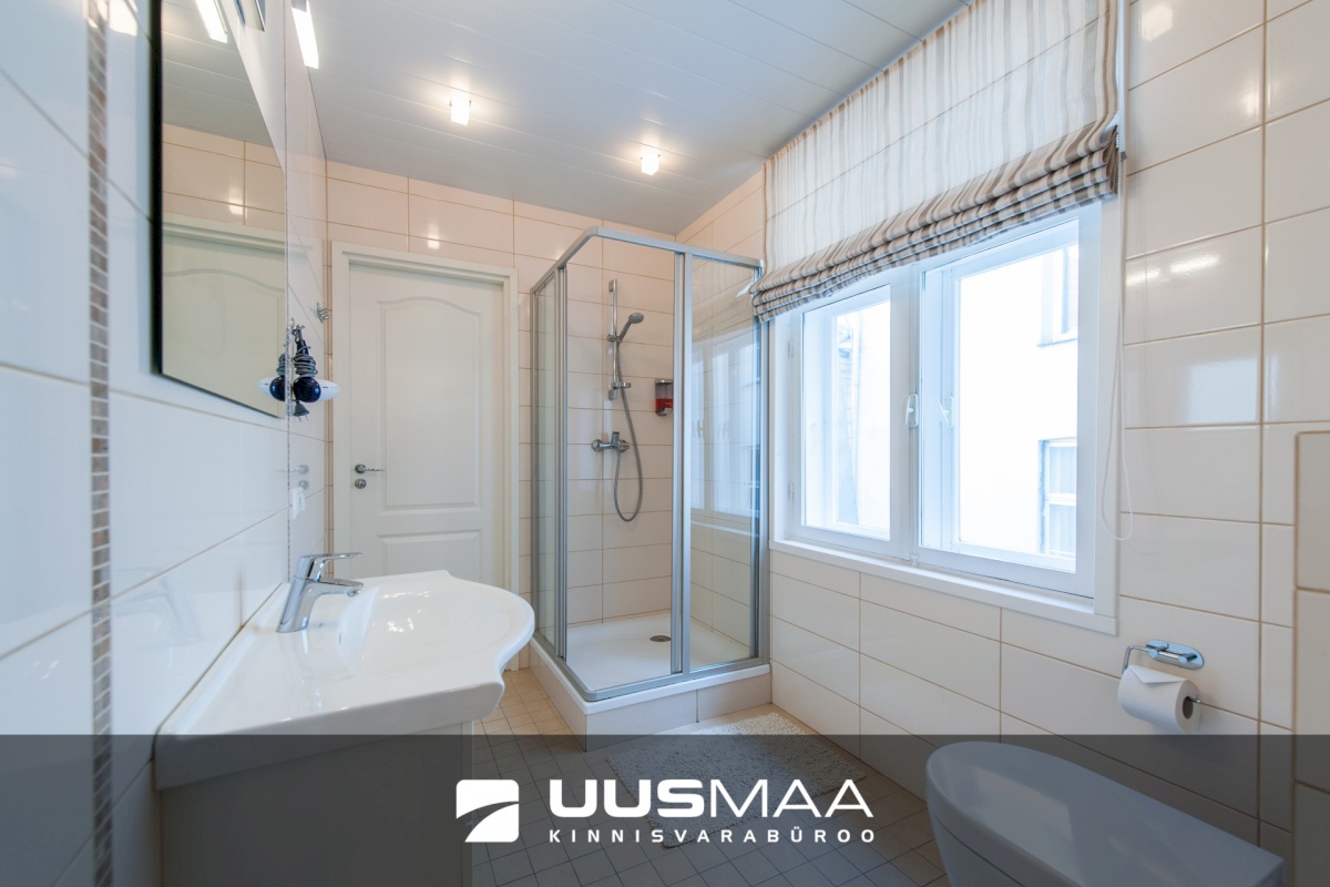 Tallinn, Kesklinna linnaosa, Vanalinna, Vene 1