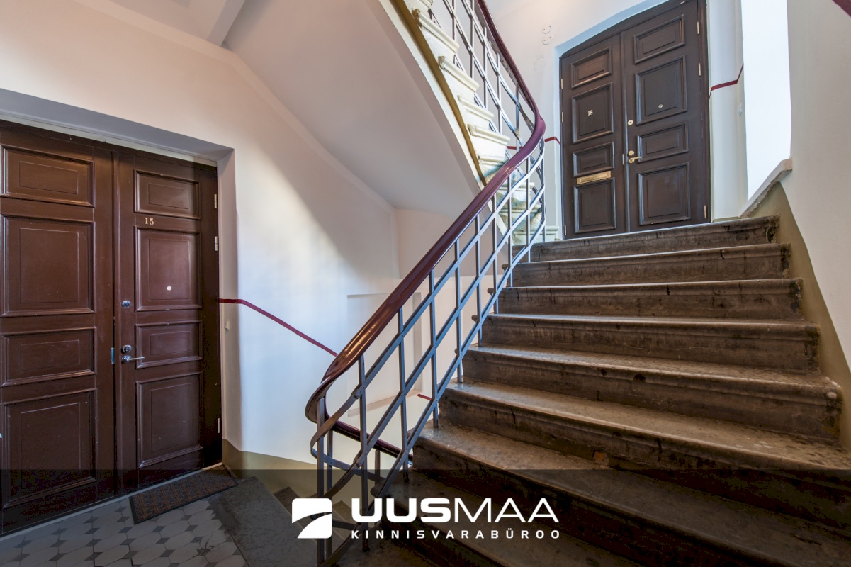 Tallinn, Kesklinna linnaosa, Vanalinna, Vene 1