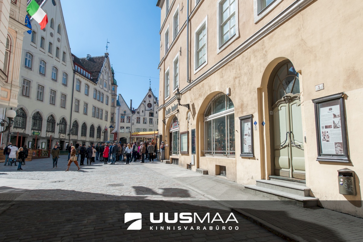 Tallinn, Kesklinna linnaosa, Vanalinna, Vene 1