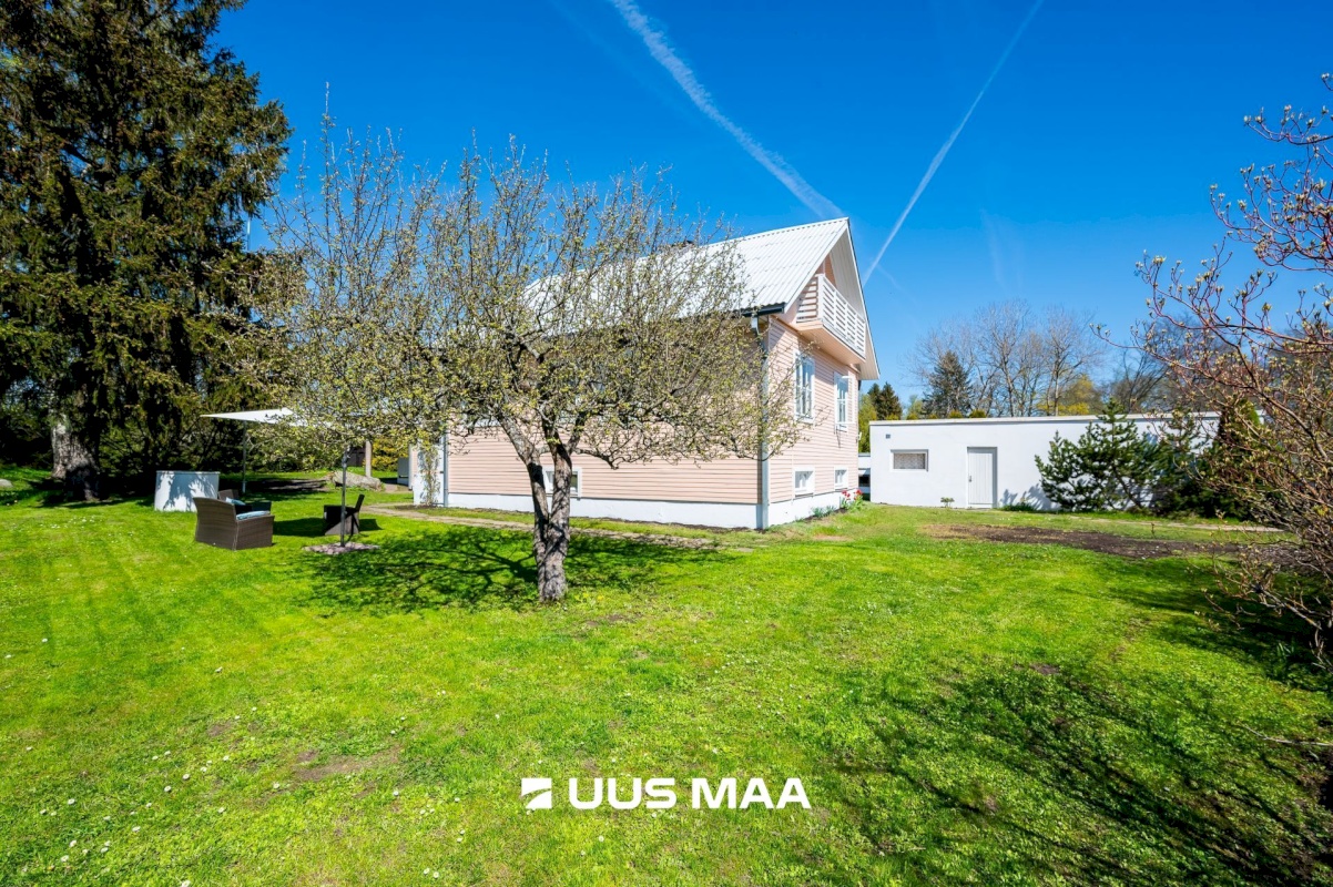 Viimsi vald, Leppneeme küla, Roosimetsa tee 2