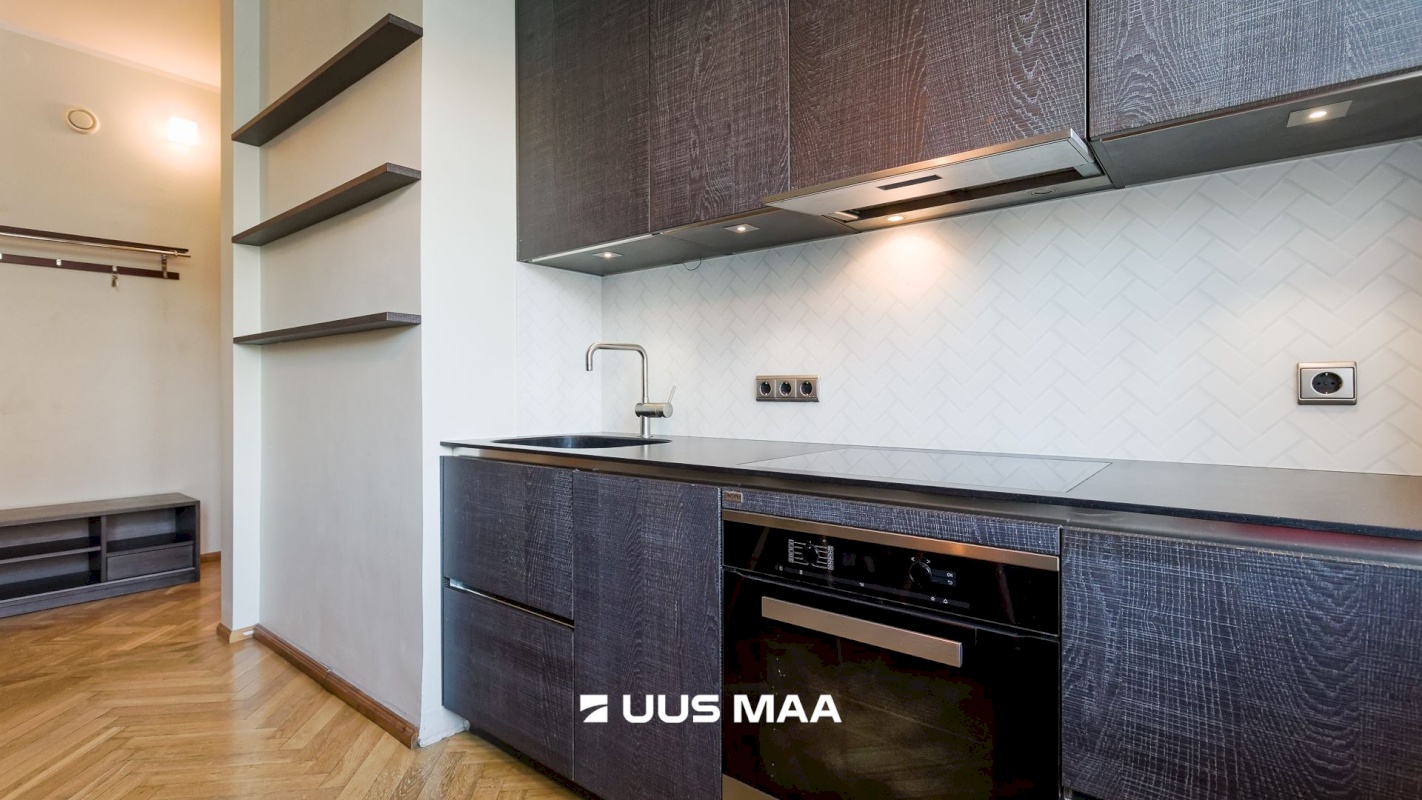 Tallinn, Kesklinna linnaosa, Tatari, Lätte 9