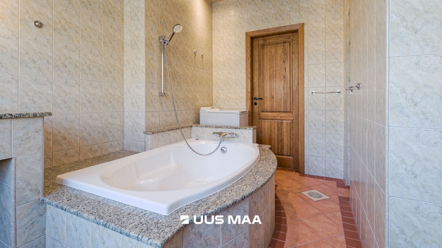 Tallinn, Kesklinna linnaosa, Tatari, Lätte 9