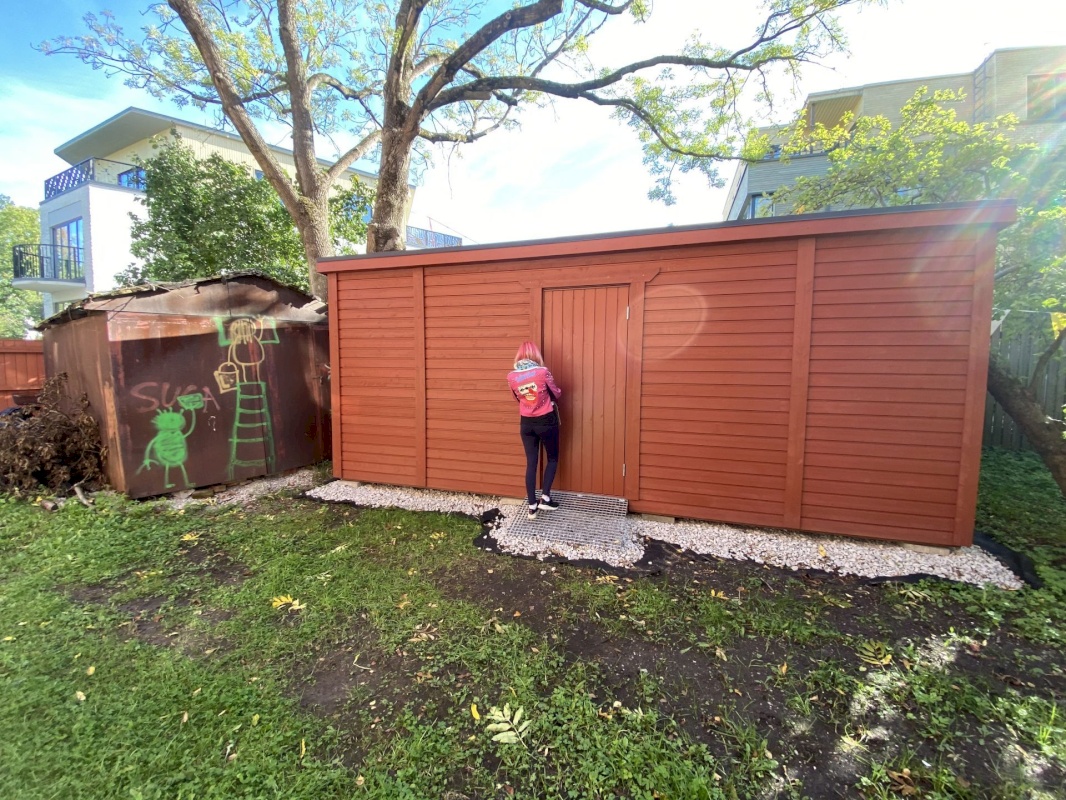 Tallinn, Põhja-Tallinna linnaosa, Kalamaja, Valgevase 11