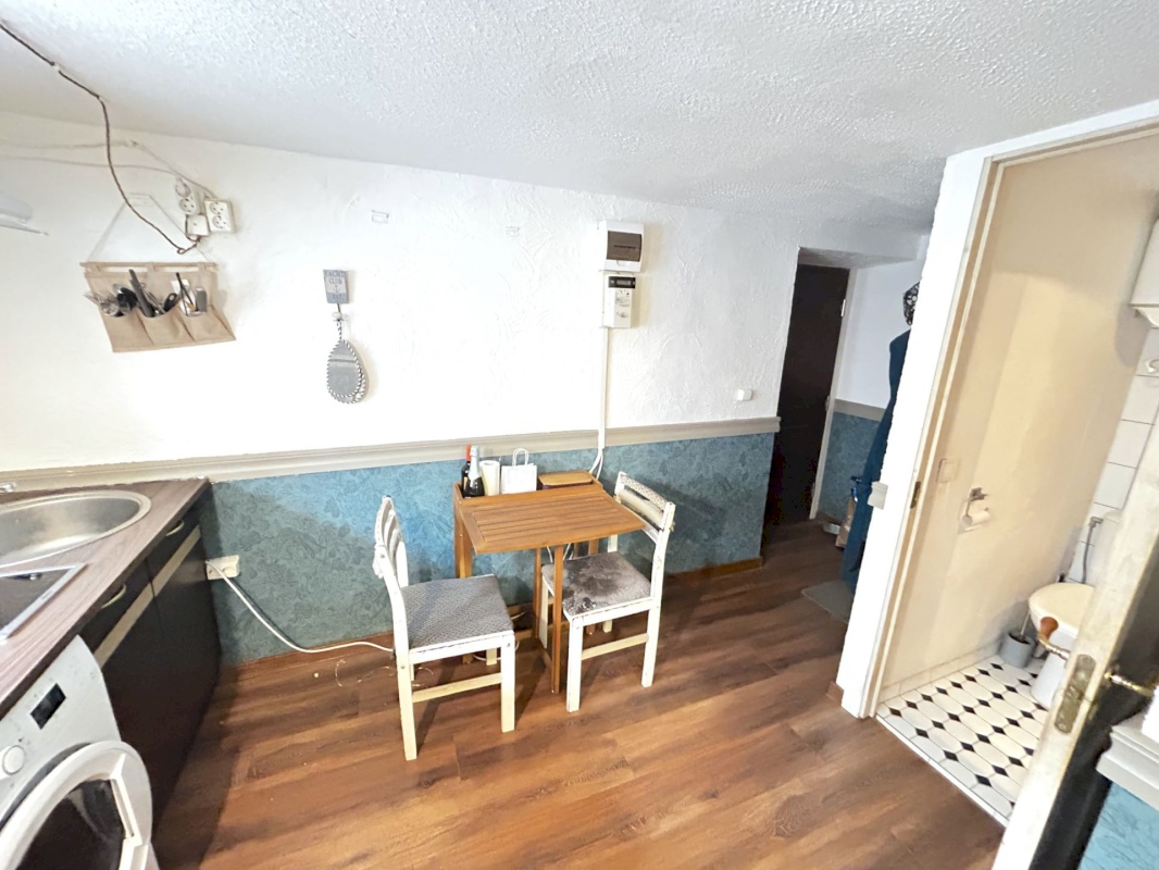 Tallinn, Põhja-Tallinna linnaosa, Kalamaja, Valgevase 11