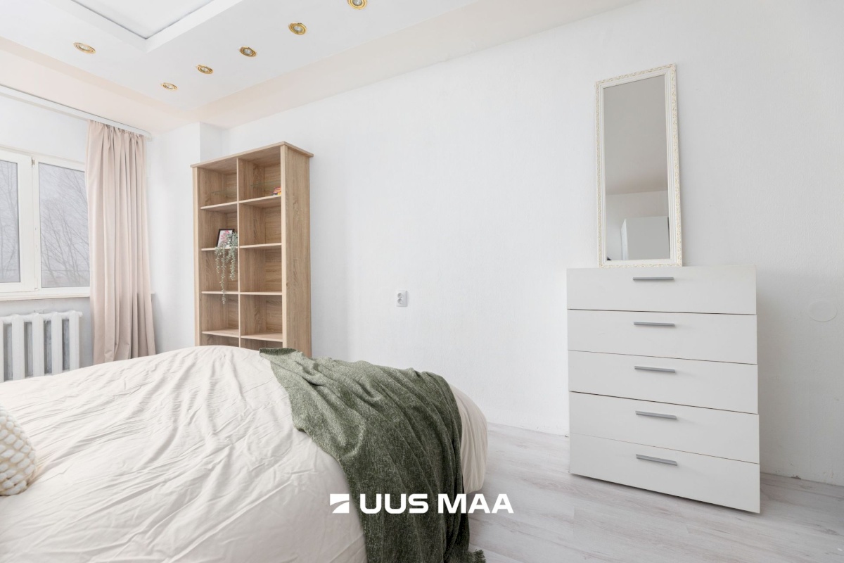 Lääne-Harju vald, Paldiski linn, Peetri 28