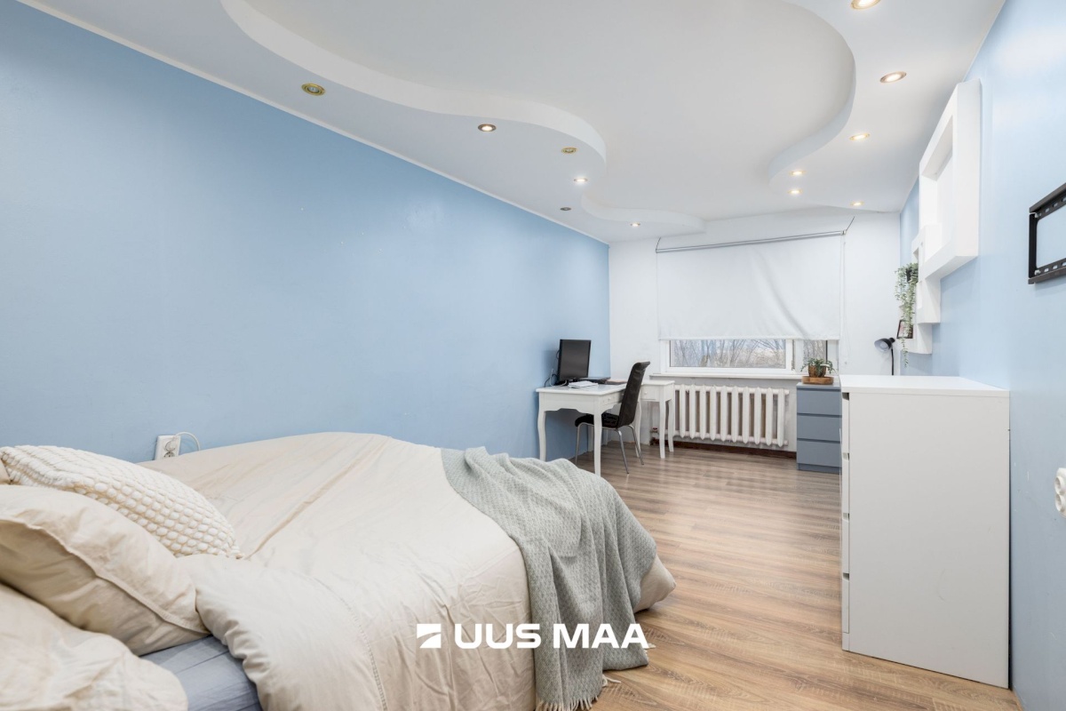 Lääne-Harju vald, Paldiski linn, Peetri 28