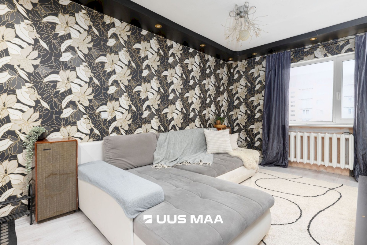 Lääne-Harju vald, Paldiski linn, Peetri 28