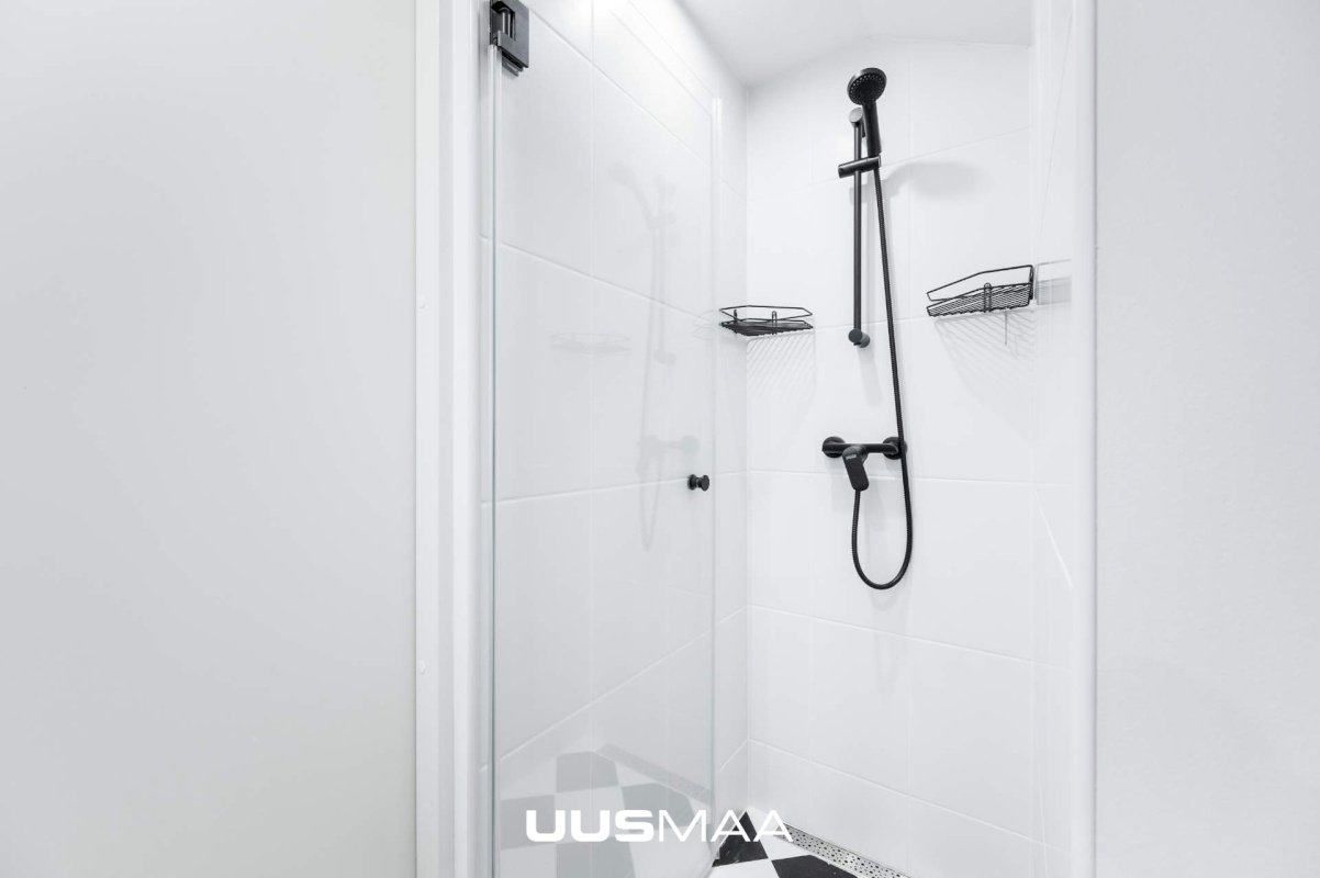 Tallinn, Põhja-Tallinna linnaosa, Tööstuse tn 18