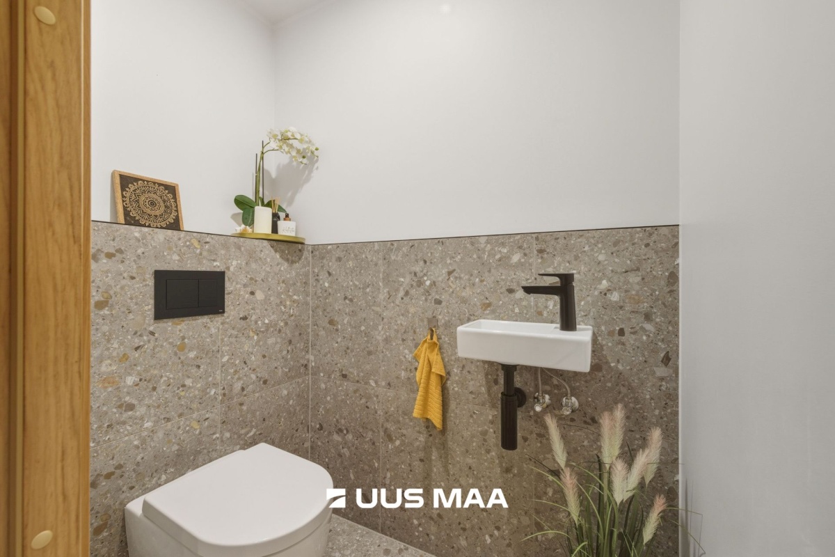 Viimsi vald, Haabneeme alevik, Laaneserva tee 2