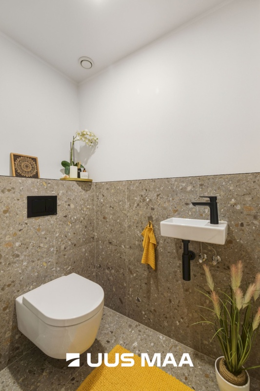 Viimsi vald, Haabneeme alevik, Laaneserva tee 2