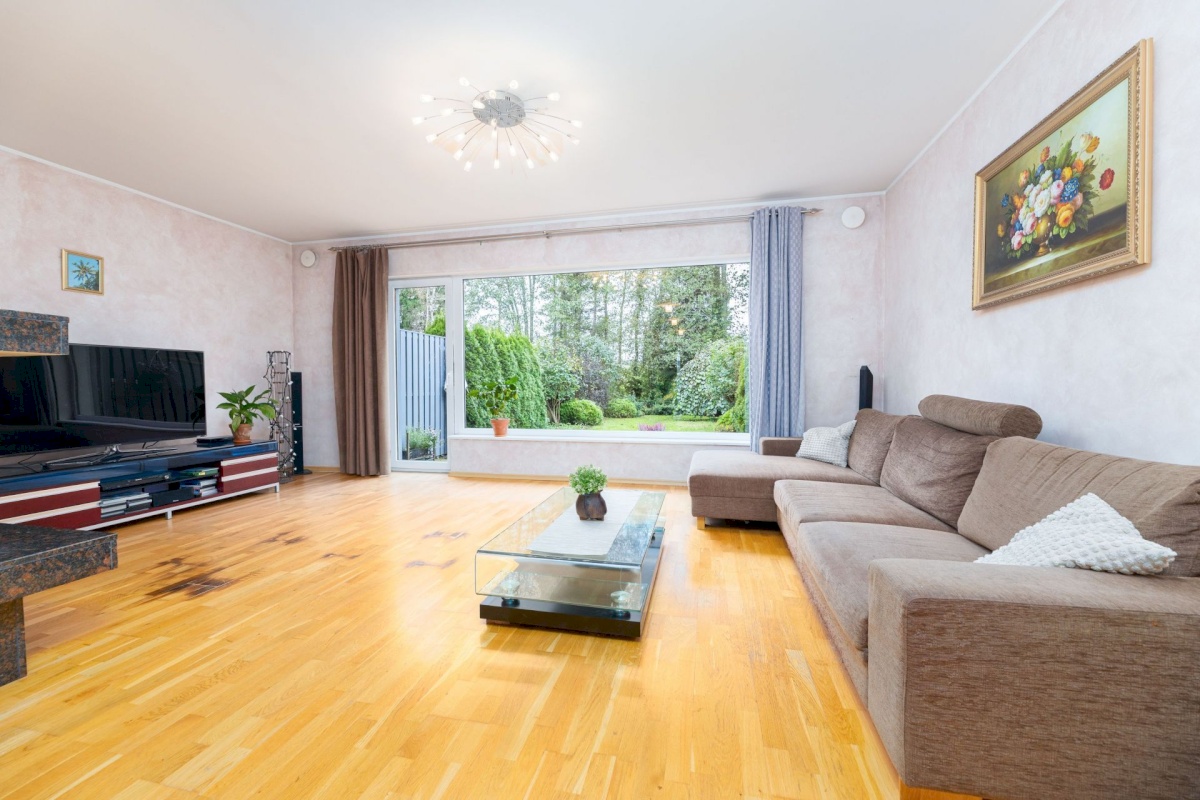 Viimsi vald, Metsakasti küla, Marjamaa tee 18