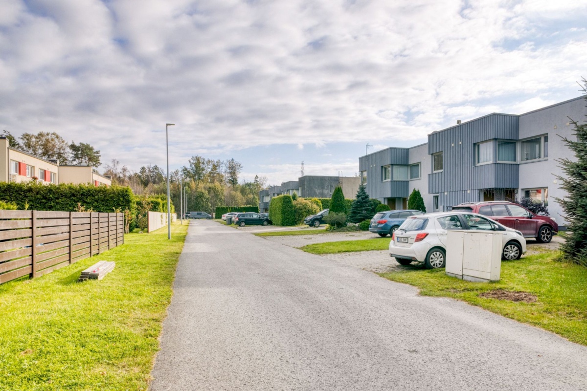 Viimsi vald, Metsakasti küla, Marjamaa tee 18