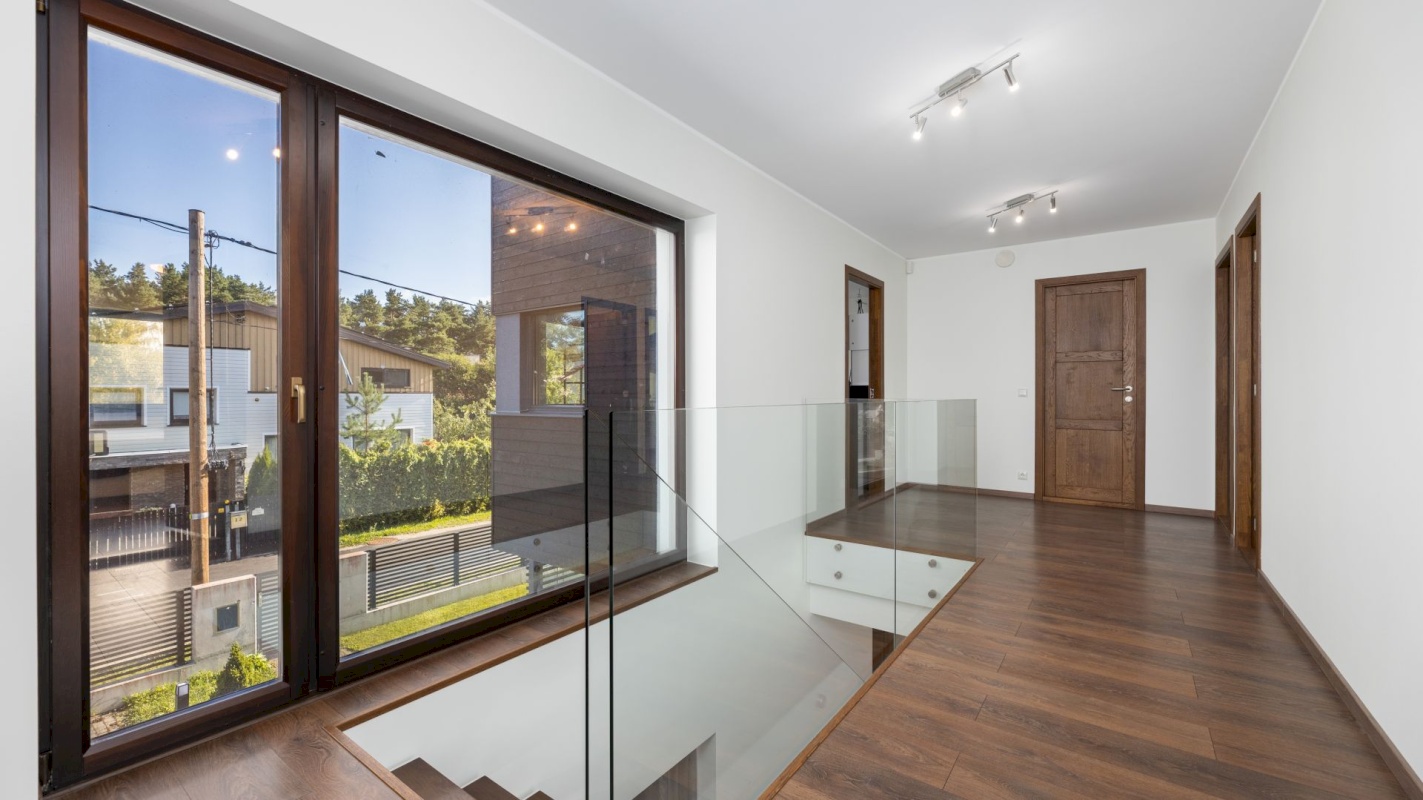 Tallinn, Nõmme linnaosa, Pääsküla, Ilvese 9