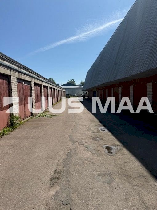 Tallinn, Mustamäe linnaosa, Mäealuse