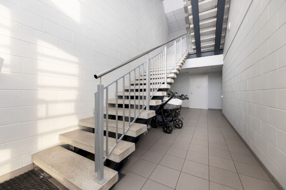 Rae vald, Peetri alevik, Uus maa tee 8