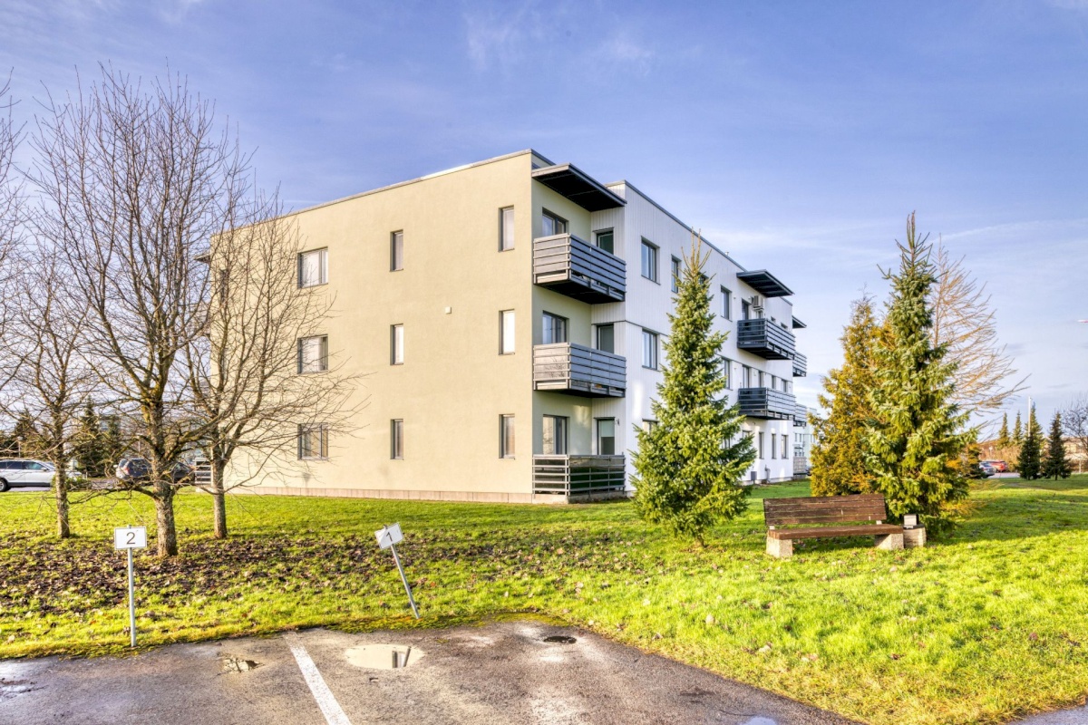 Rae vald, Peetri alevik, Uusmaa tee 8