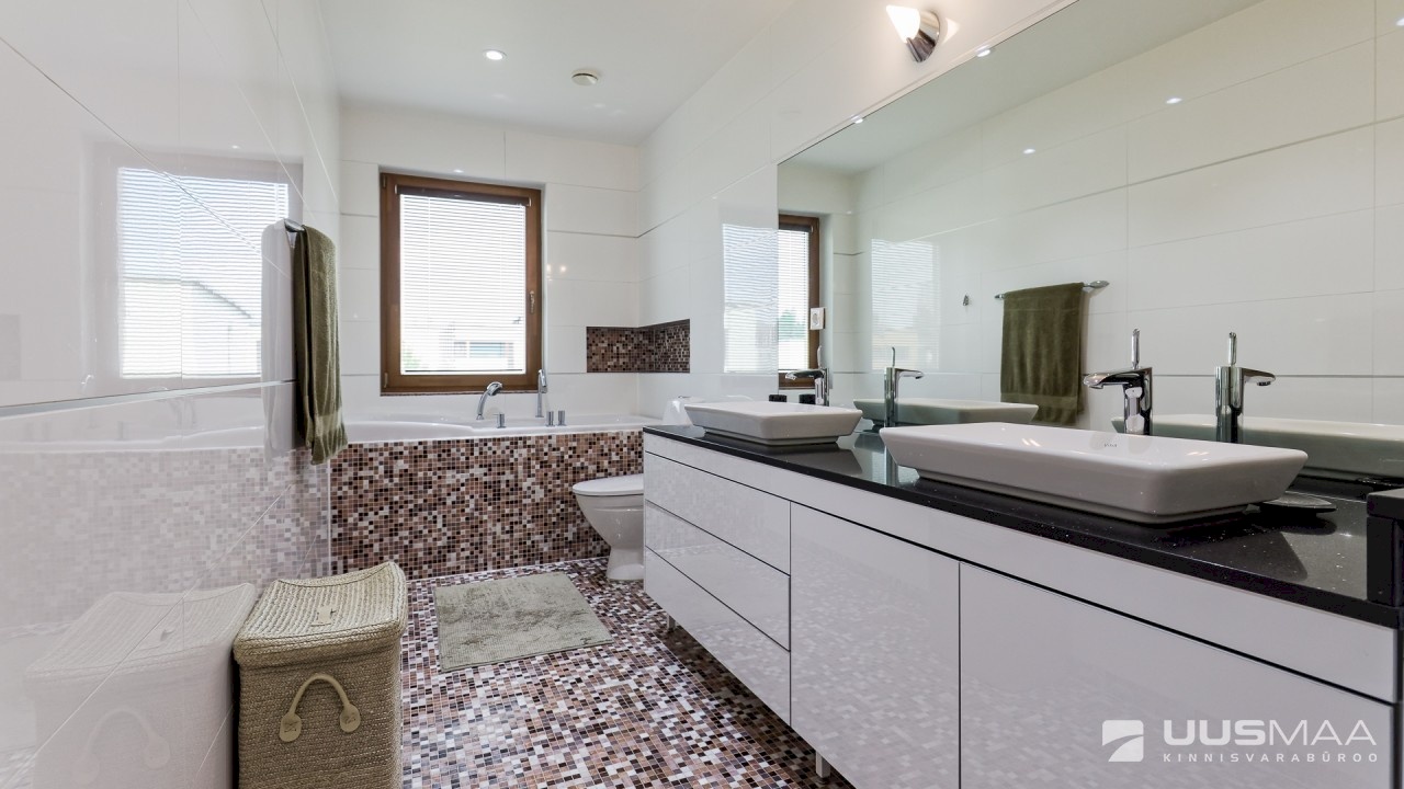 Tallinn, Pirita linnaosa, Rebasesaba tee 5