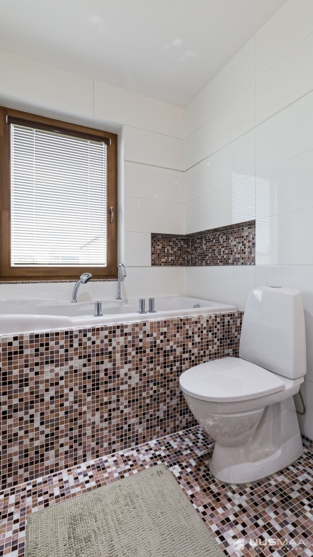 Tallinn, Pirita linnaosa, Rebasesaba tee 5