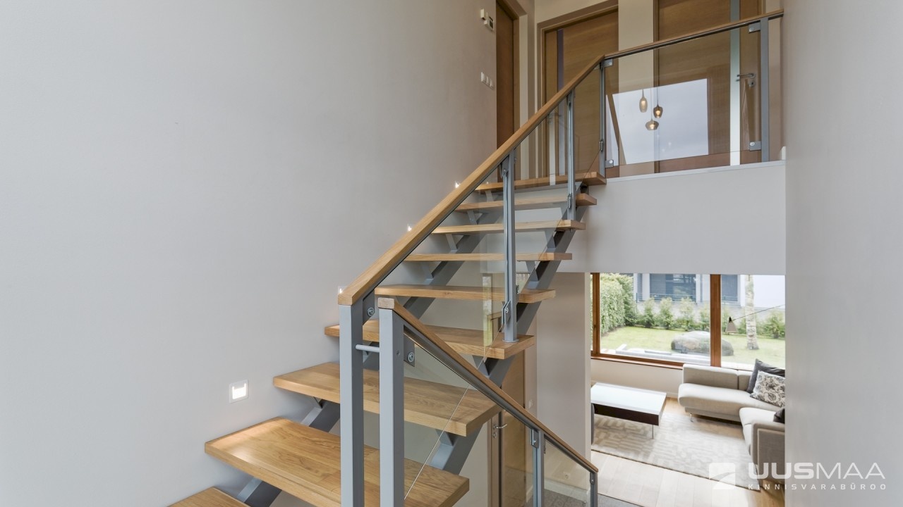 Tallinn, Pirita linnaosa, Rebasesaba tee 5